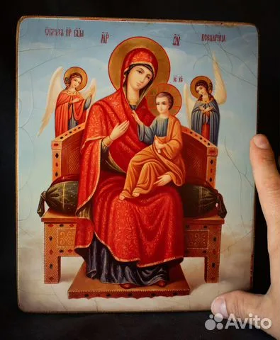 На память: Икона Богоматери "Всецарица"
