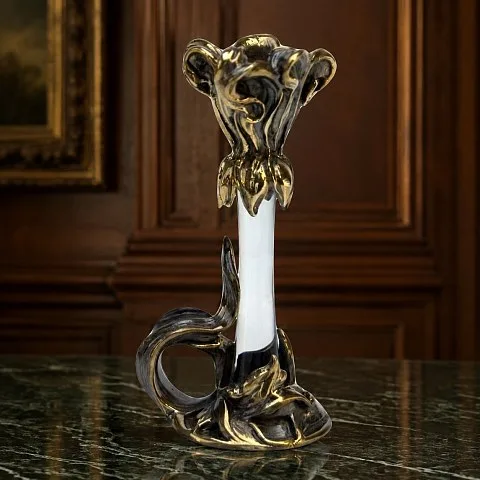 На память: Бронзовый подсвечник «Ирис» со стеклом