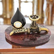Бронзовая композиция «Российская нефтяная промышленность» с яшмой — необычный подарок — фотография 1