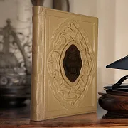 Чудотворные иконы — книга в кожаном переплёте — оригинальный подарок — фотография 1